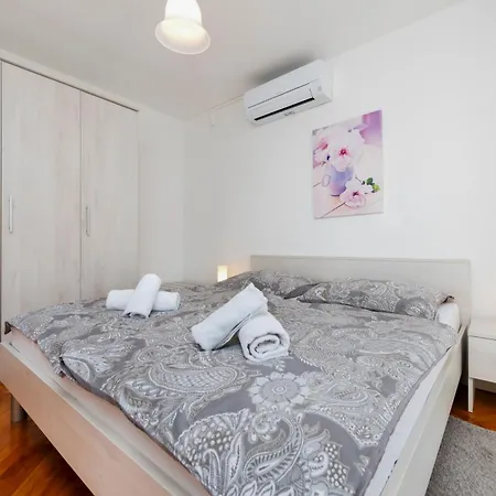 Rozela Apartament